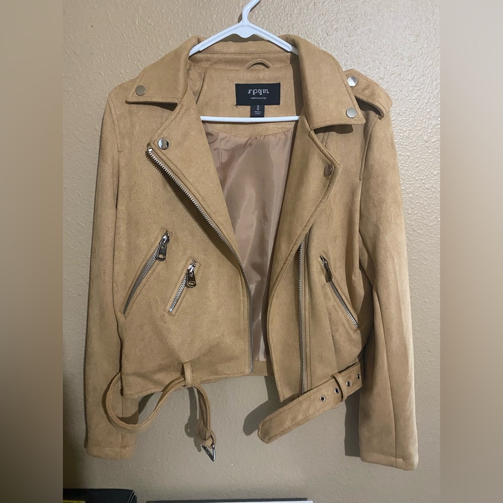 Womens Camel Faux Suede Jacket size small. Never worn